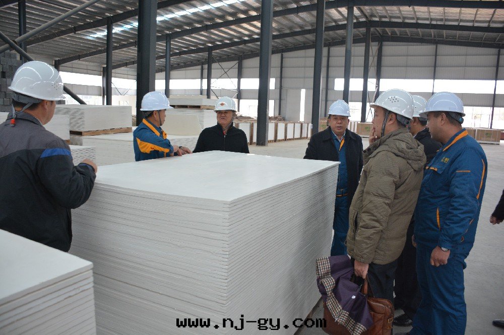 工廠(chǎng)展(zhǎn)示