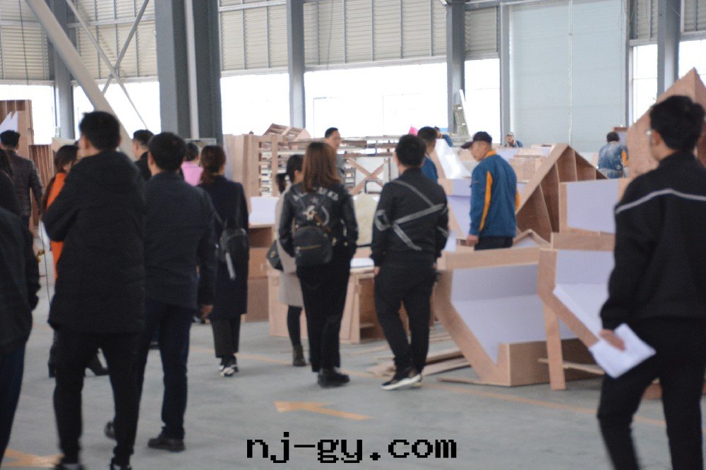 工廠(chǎng)展(zhǎn)示