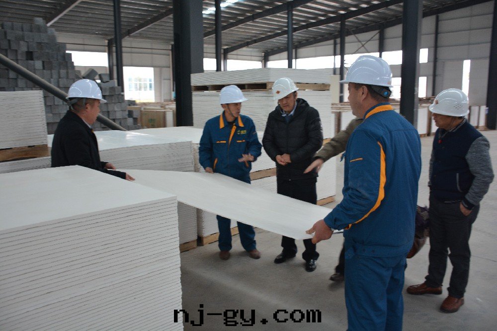 工廠(chǎng)展(zhǎn)示