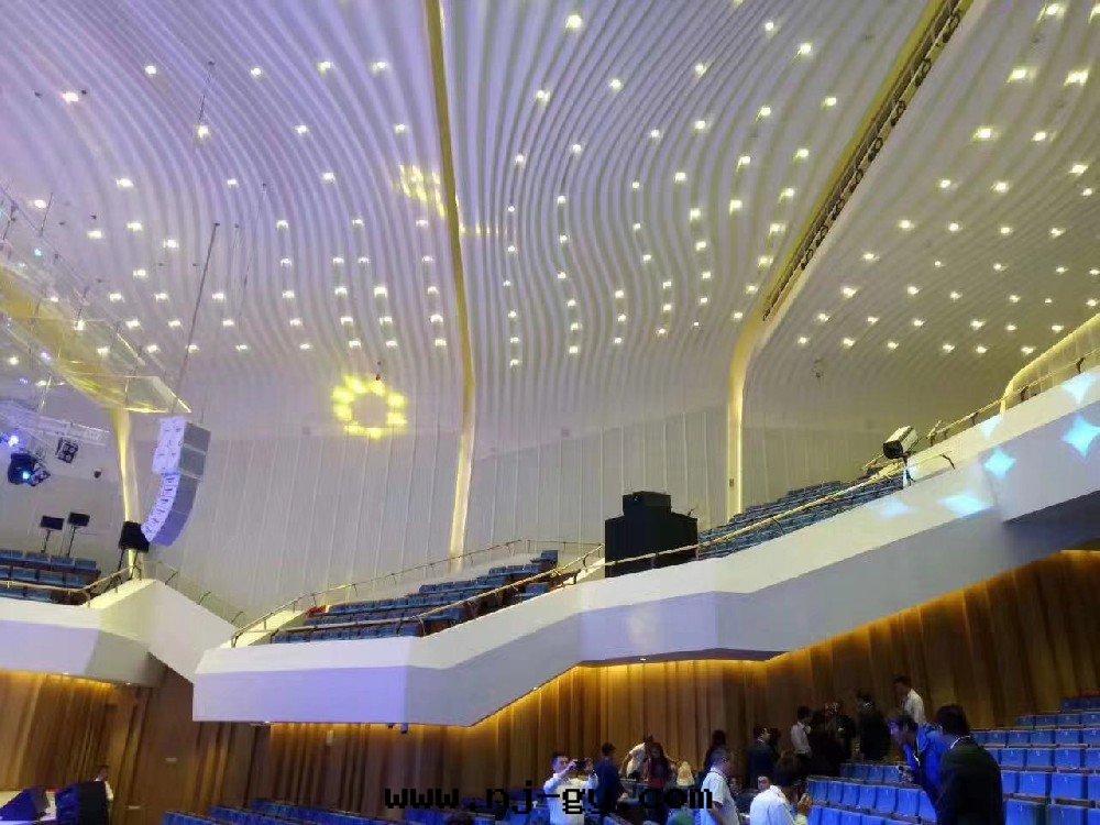 成(chéng)都雲(yún)端音(yīn)乐(lè)廳